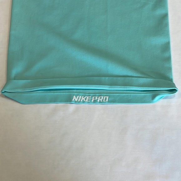 NIKE Pro Dri Fit Seamless Racerback - Picture 9 of 14